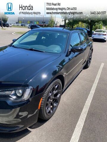 2020 CHRYSLER 300