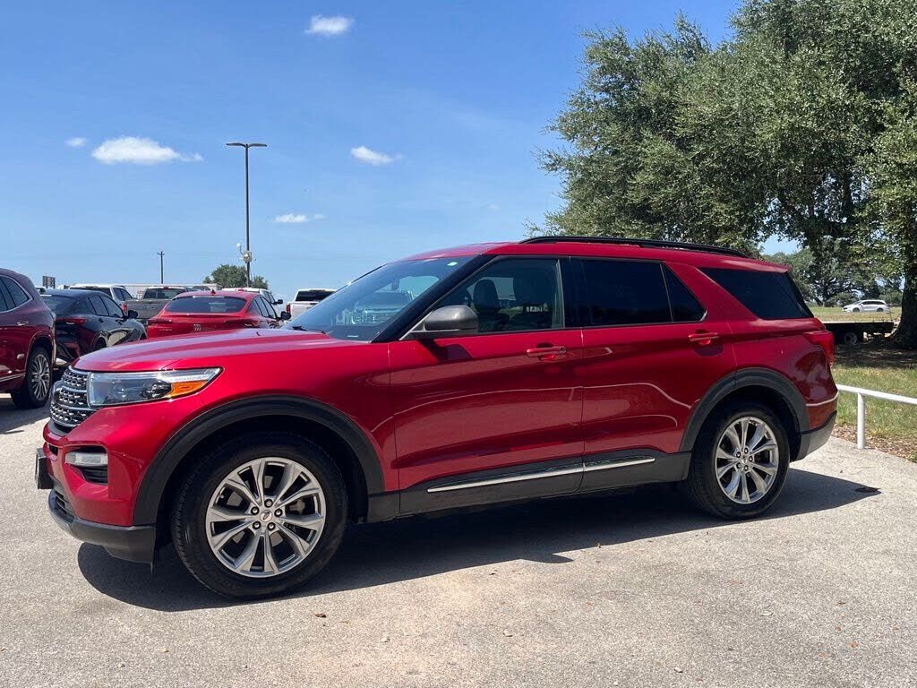 2020 FORD Explorer