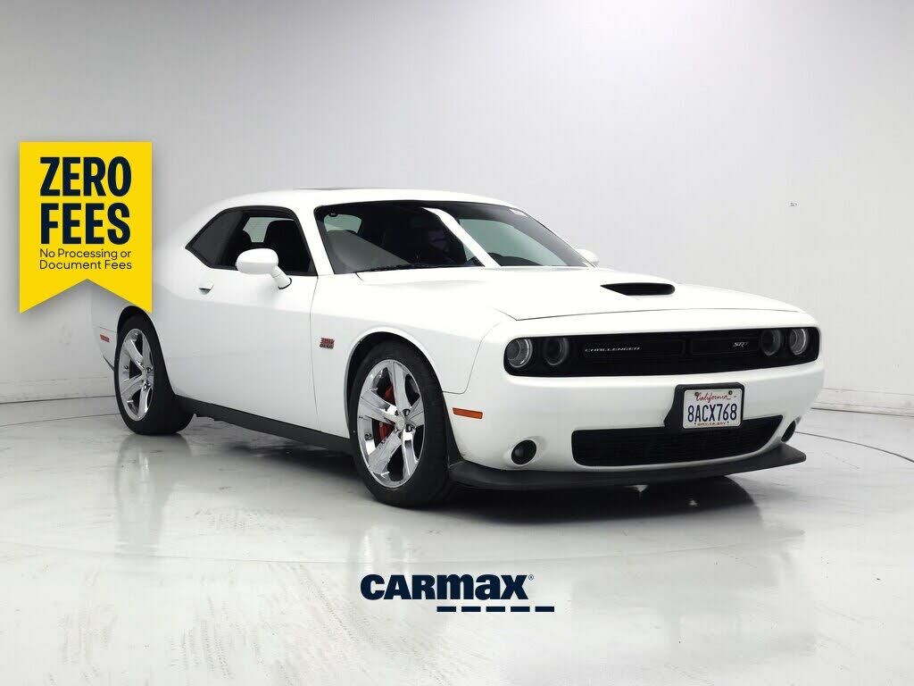 2017 DODGE Challenger