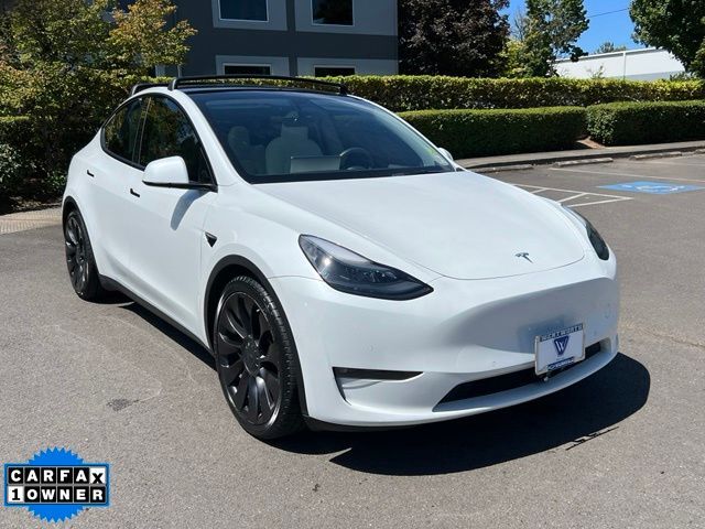 2022 TESLA Model Y