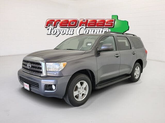 2011 TOYOTA Sequoia