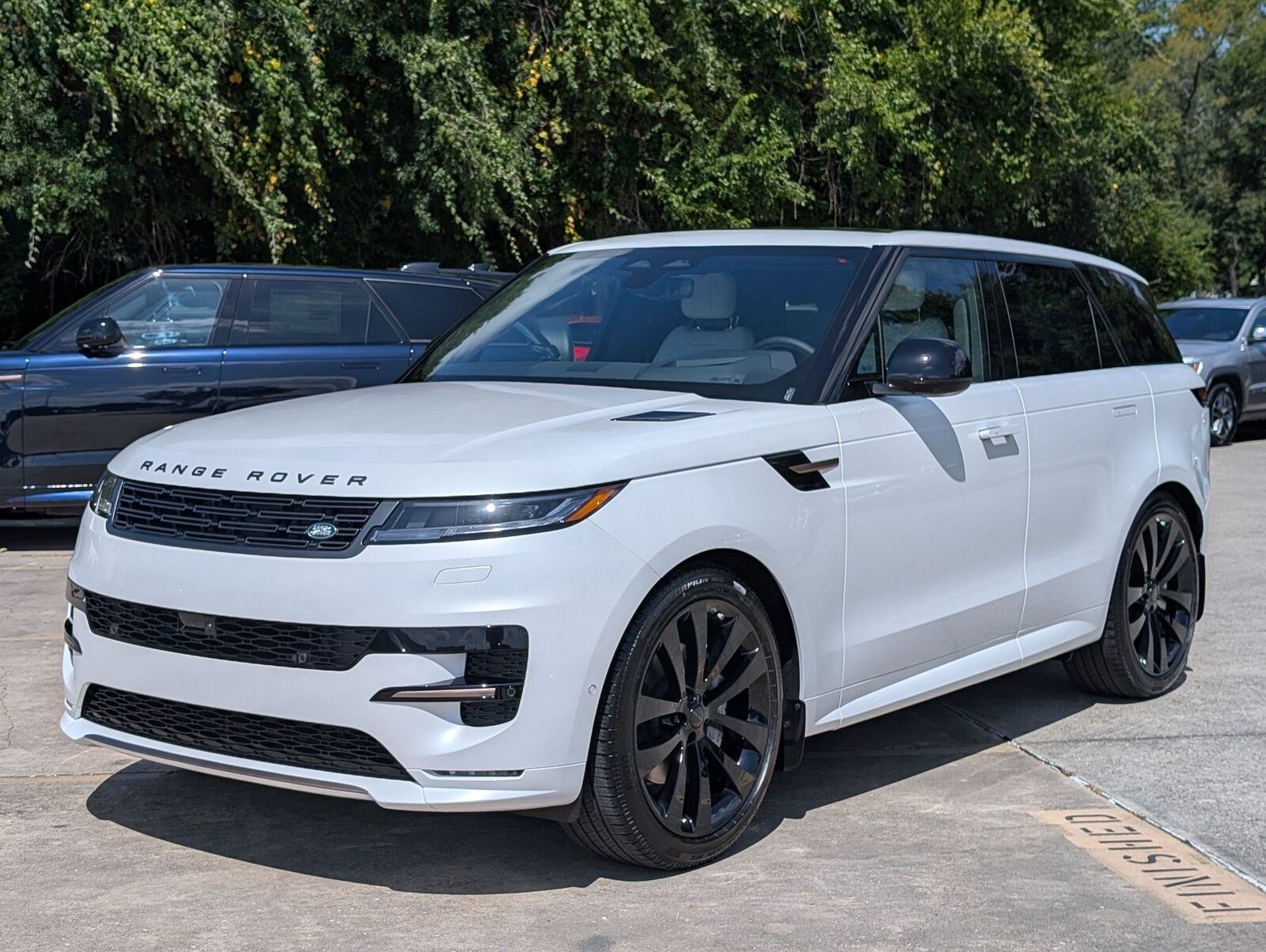 2026 LAND ROVER Range Rover Sport