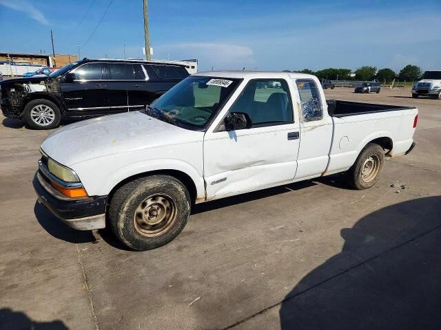 2002 CHEVROLET S-10 Pickup