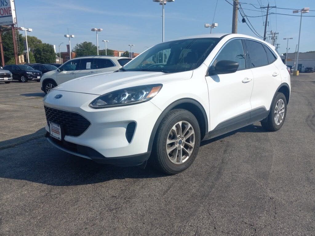 2022 FORD Escape