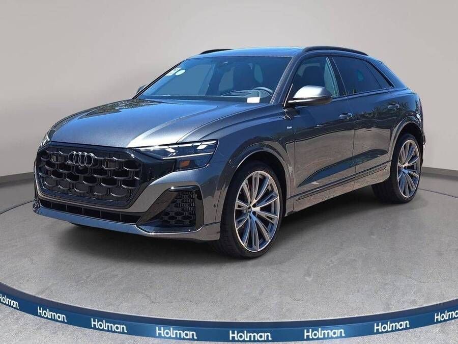 2026 AUDI Q8
