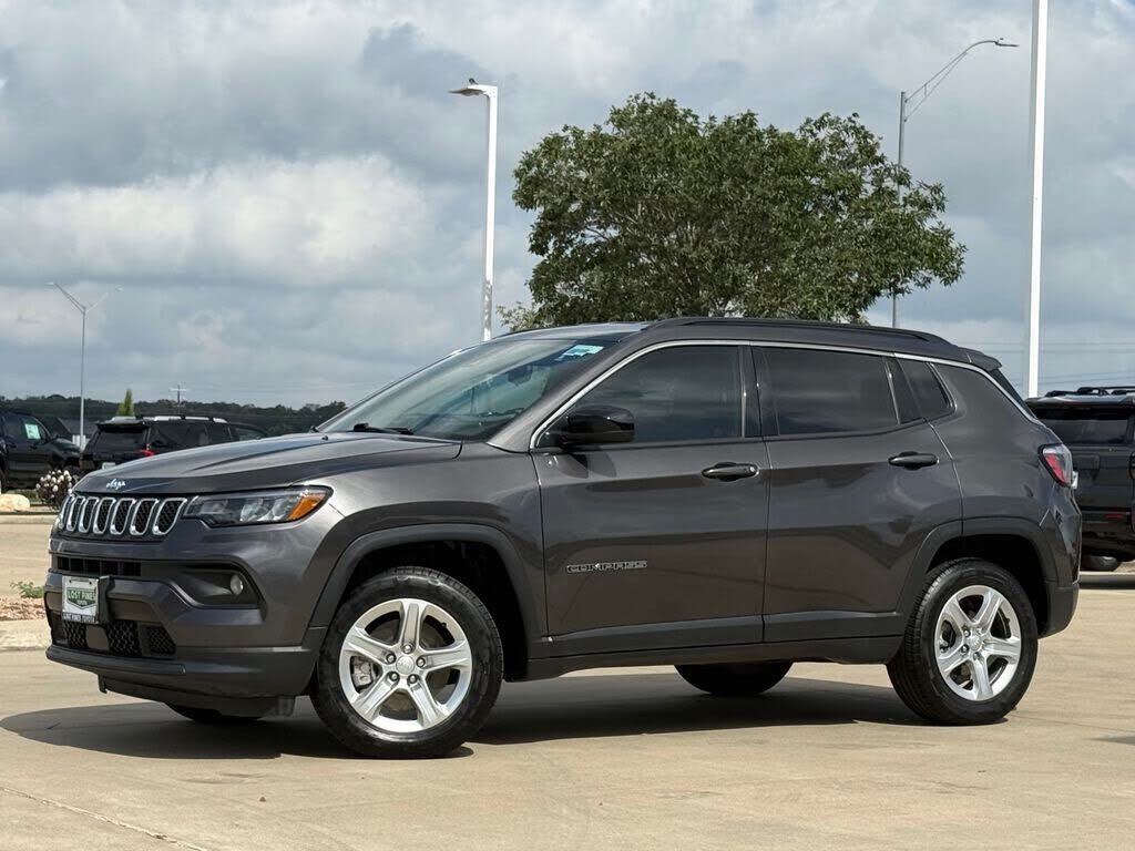 2023 JEEP Compass