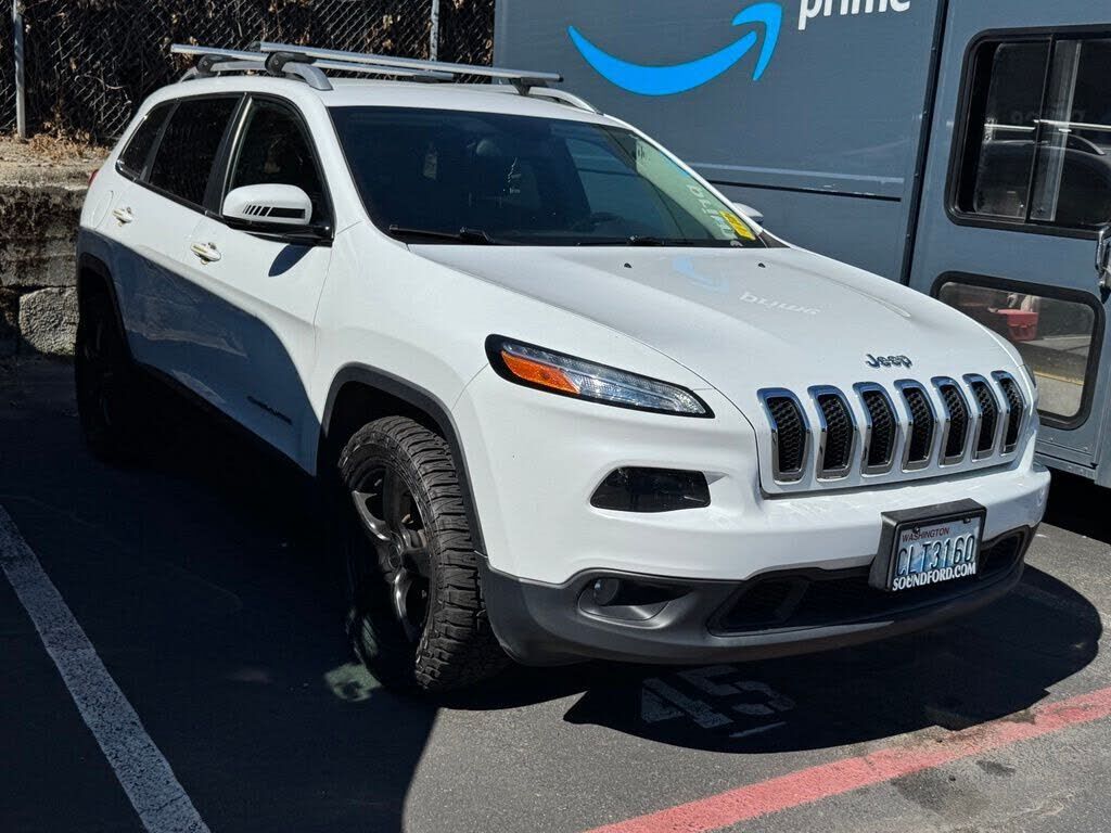 2017 JEEP Cherokee