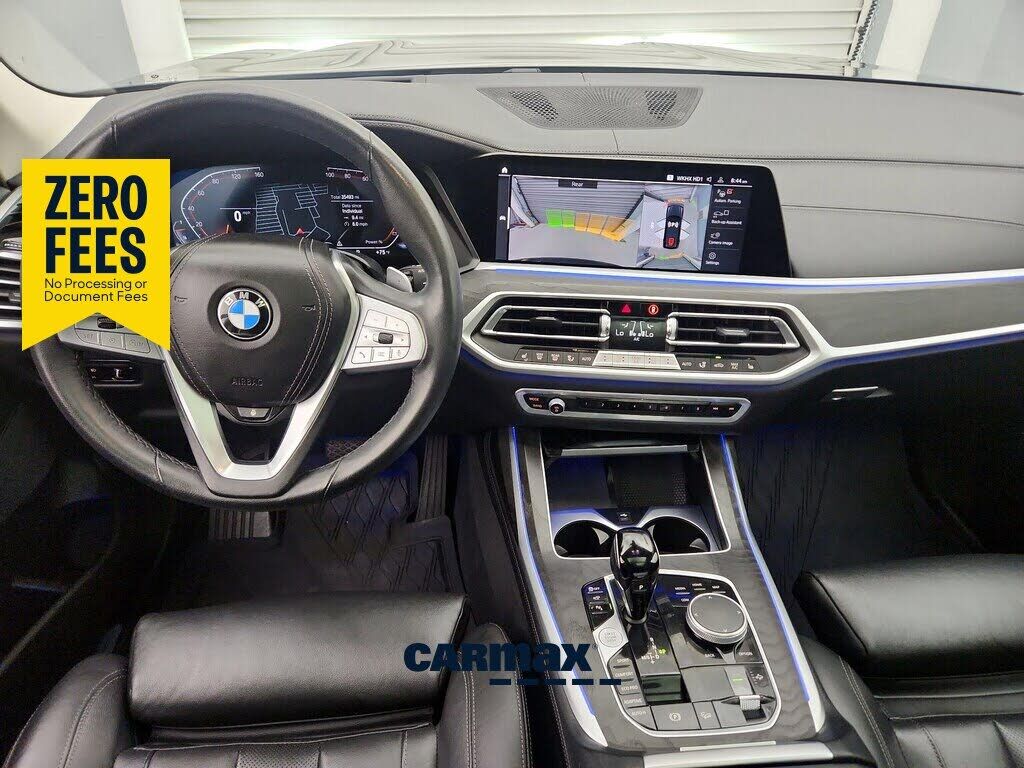 2022 BMW X7