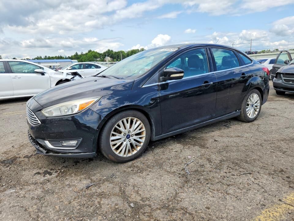 2016 FORD Focus