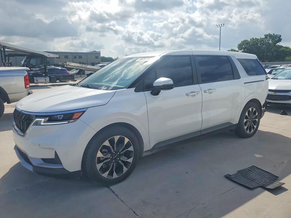 2024 KIA Carnival