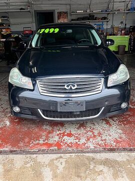 2010 INFINITI M35
