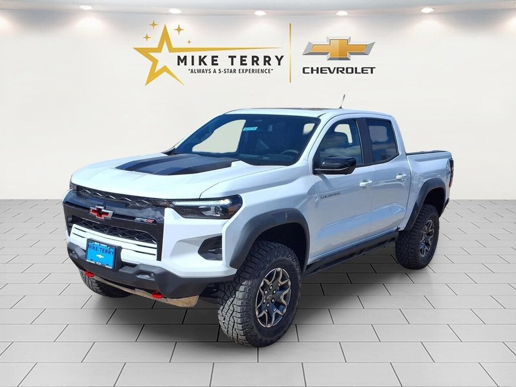 2026 CHEVROLET Colorado
