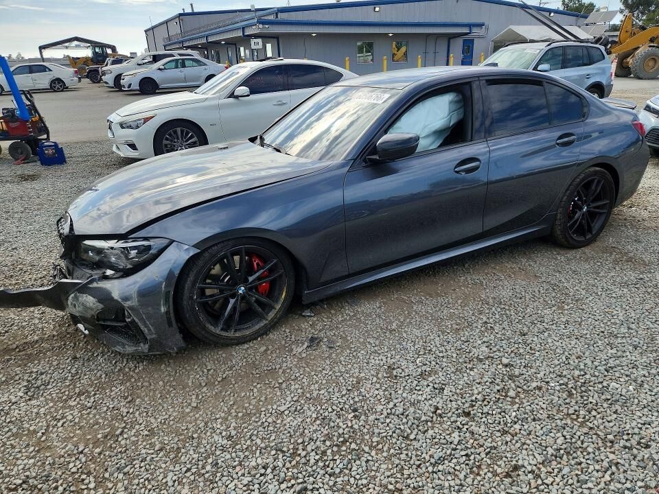 2022 BMW M3