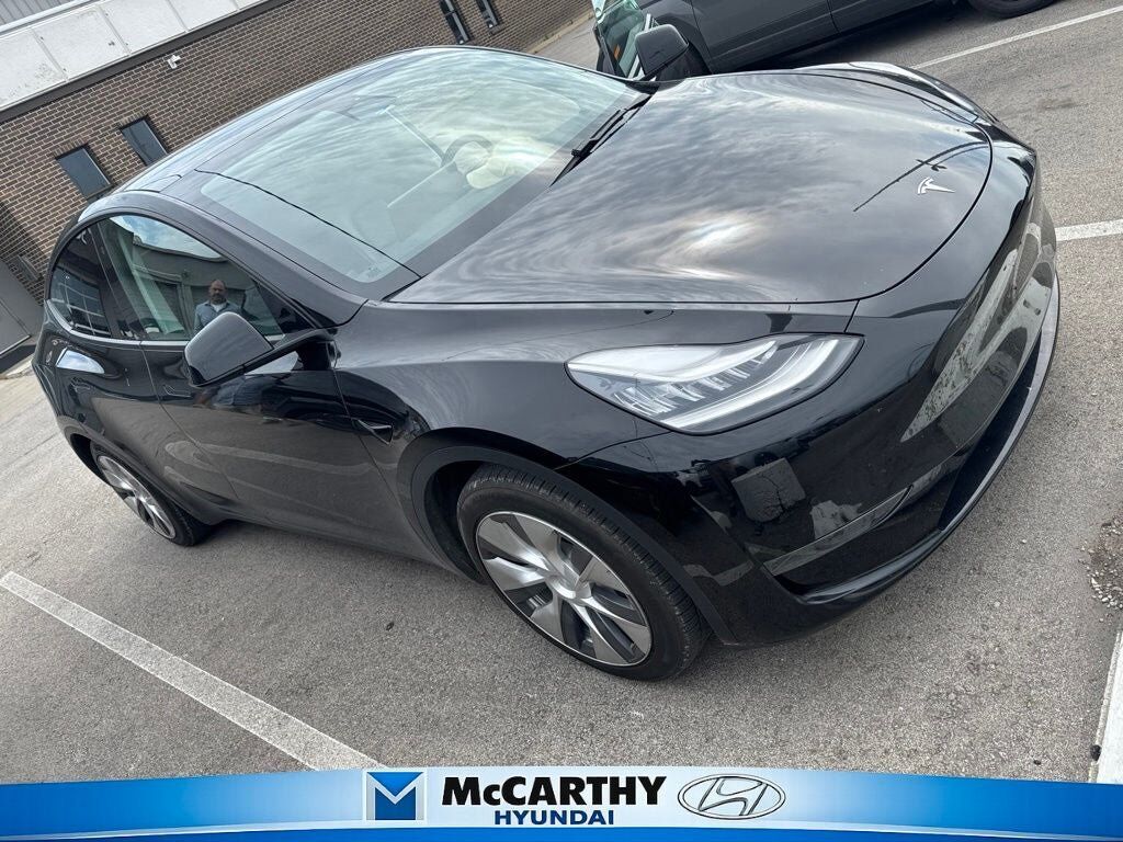 2020 TESLA Model Y