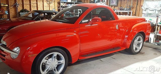 2004 CHEVROLET SSR