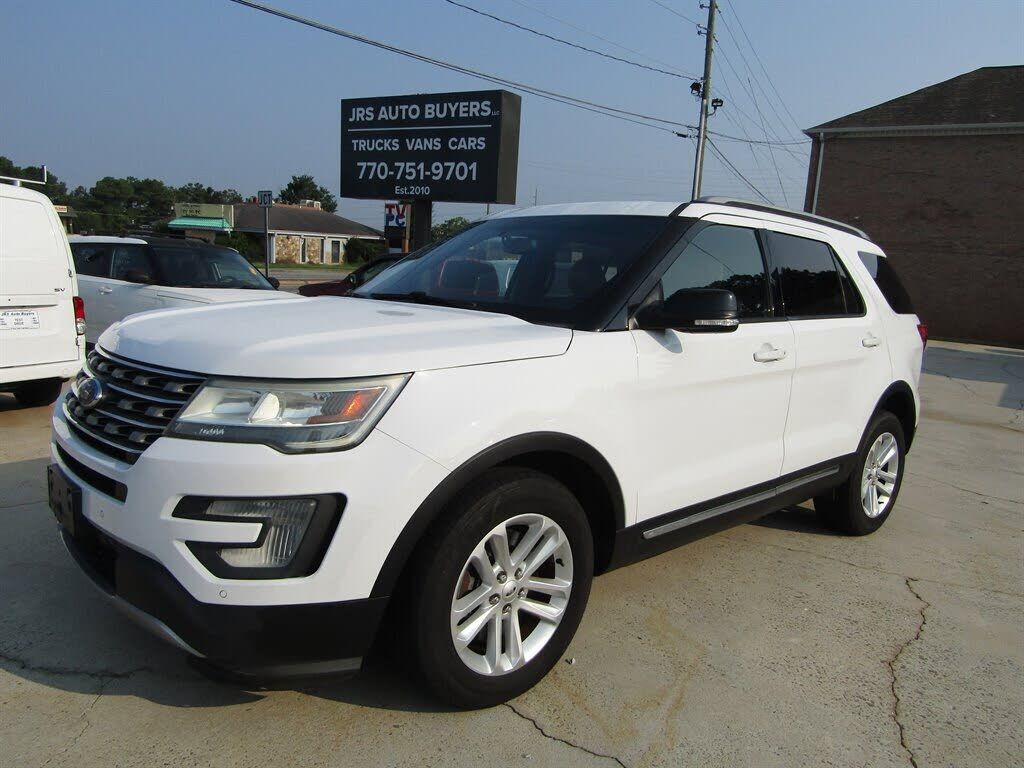 2016 FORD Explorer