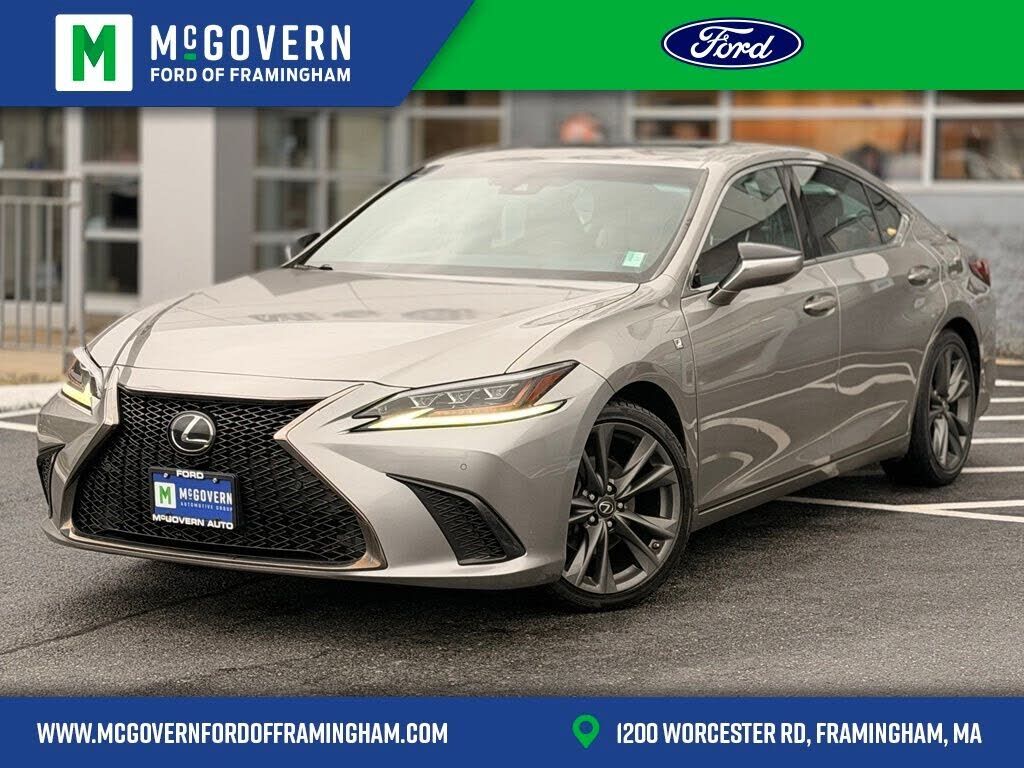 2019 LEXUS ES