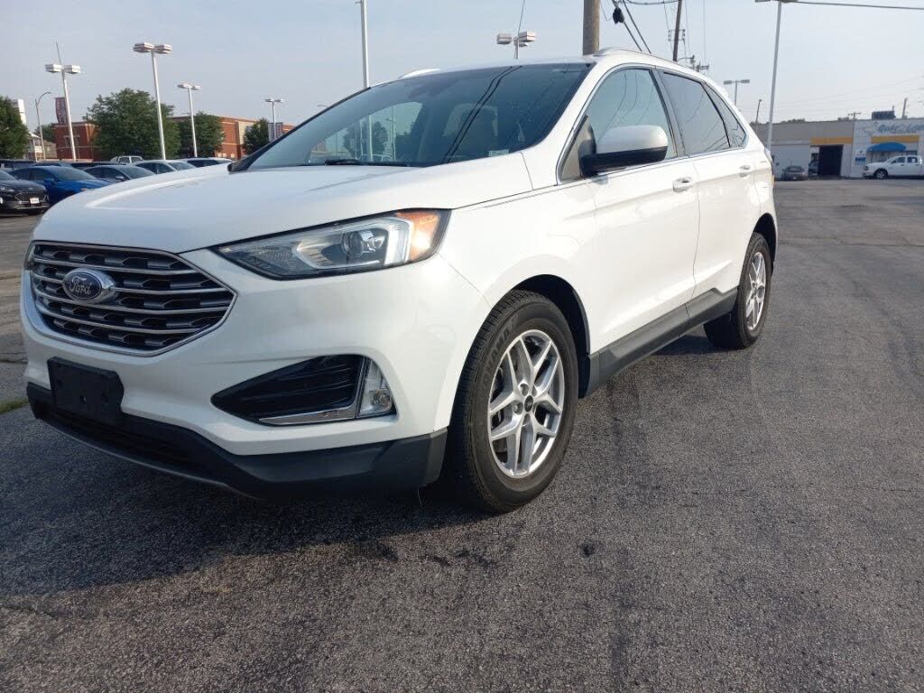 2022 FORD Edge