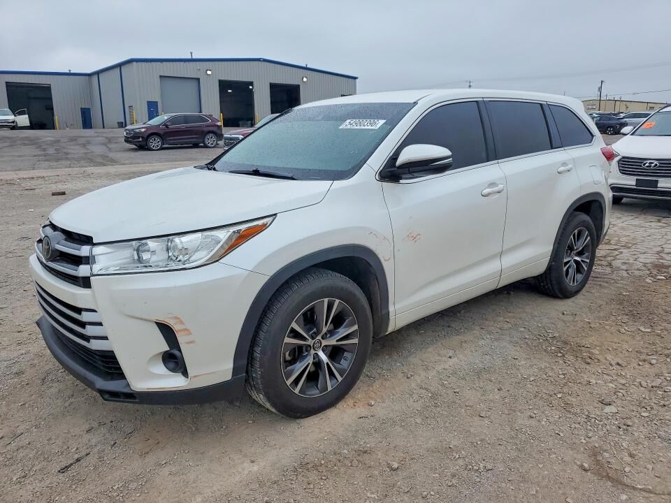 2017 TOYOTA Highlander