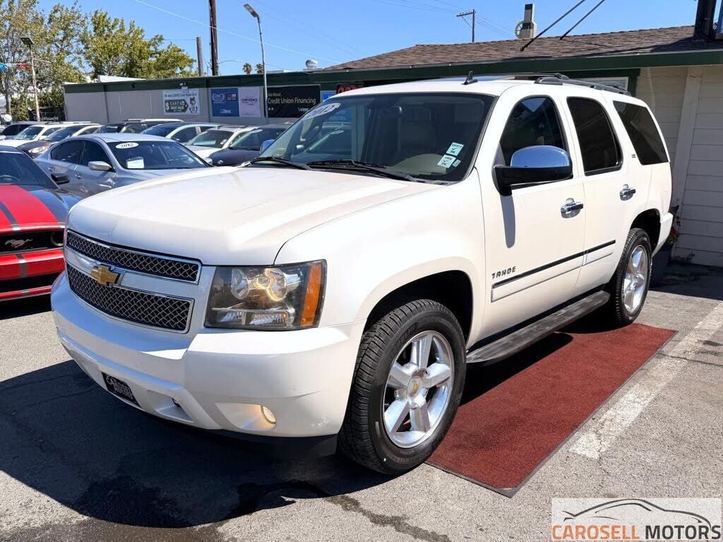 2012 CHEVROLET Tahoe