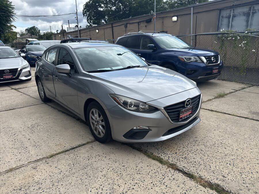2014 MAZDA Mazda3
