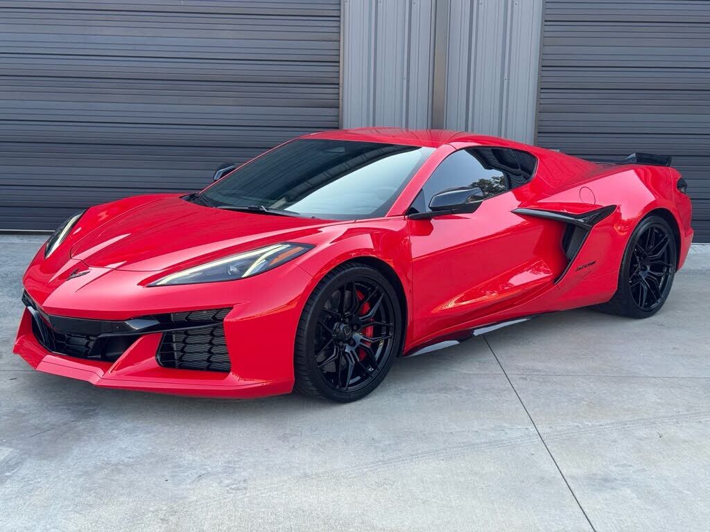 2024 CHEVROLET Corvette