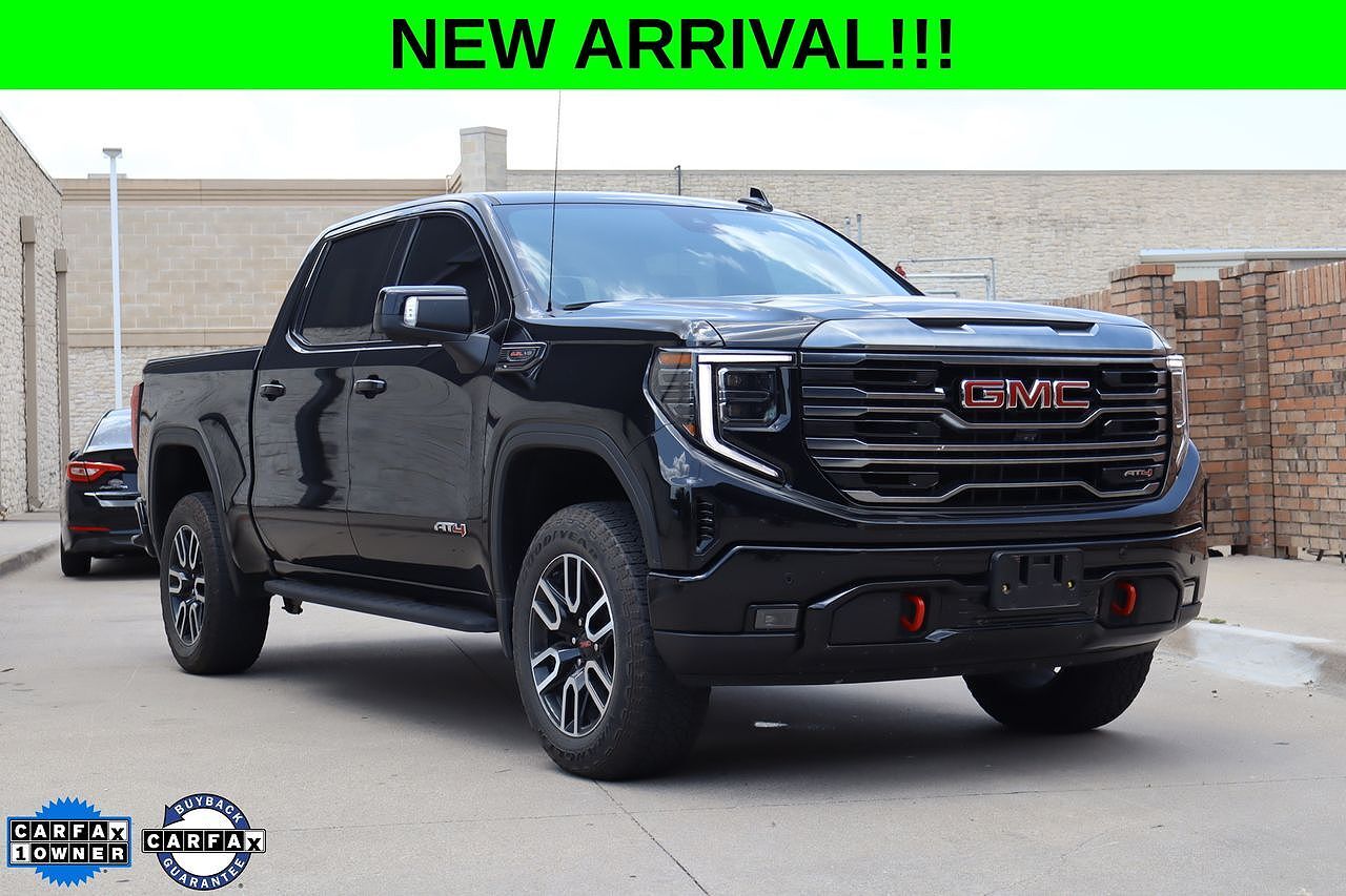 2023 GMC Sierra