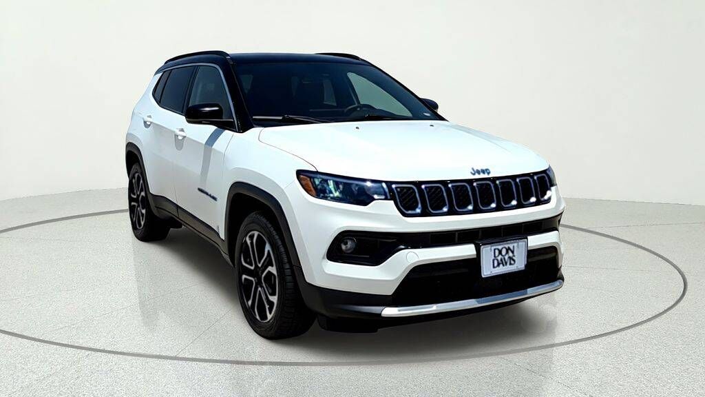 2024 JEEP Compass
