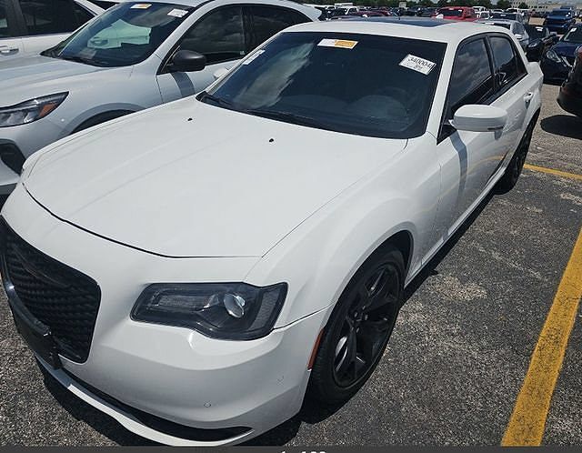 2023 CHRYSLER 300