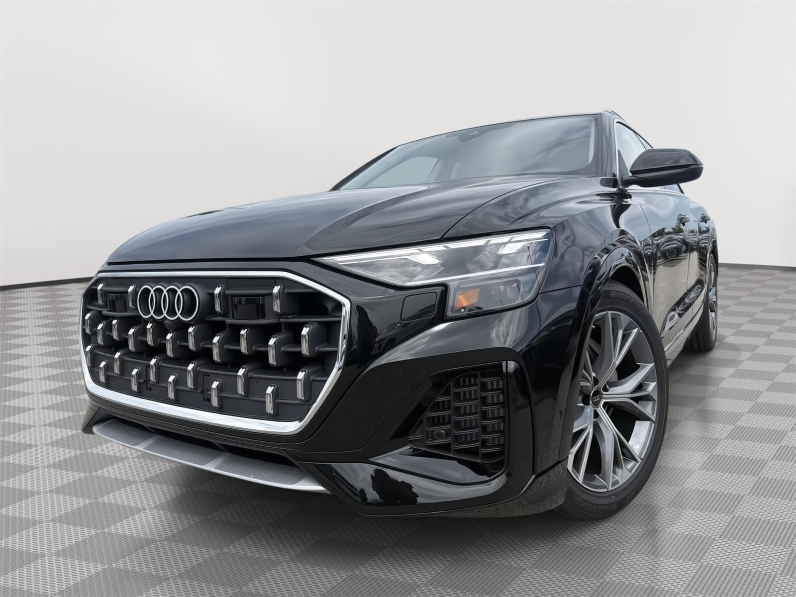 2026 AUDI Q8