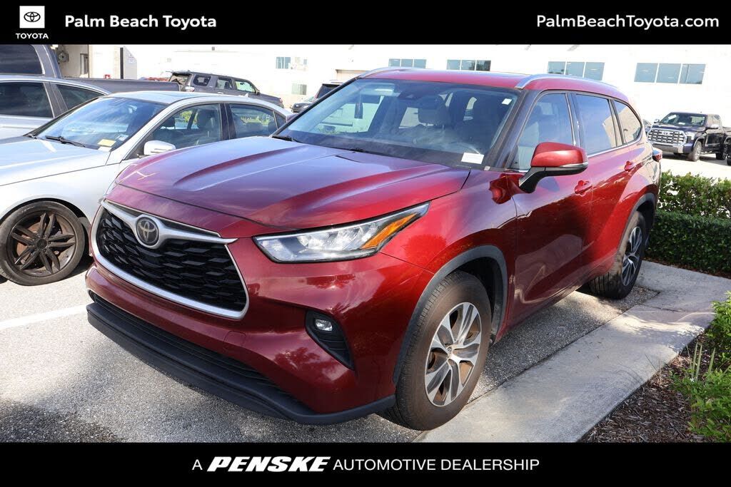 2020 TOYOTA Highlander
