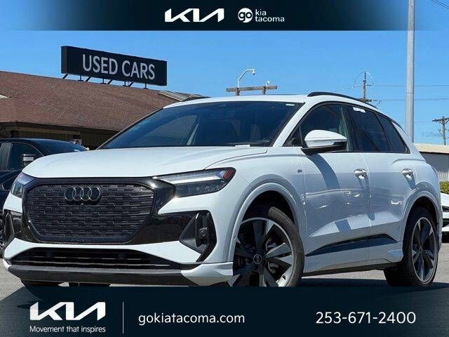 2024 AUDI Q4