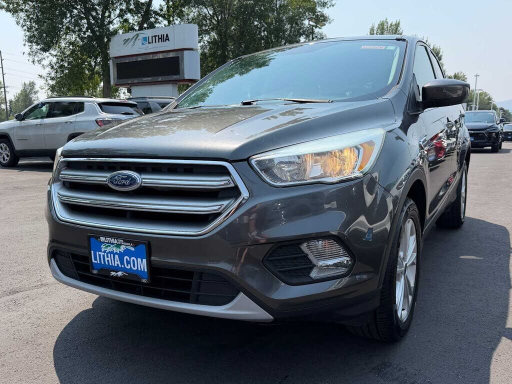 2017 FORD Escape