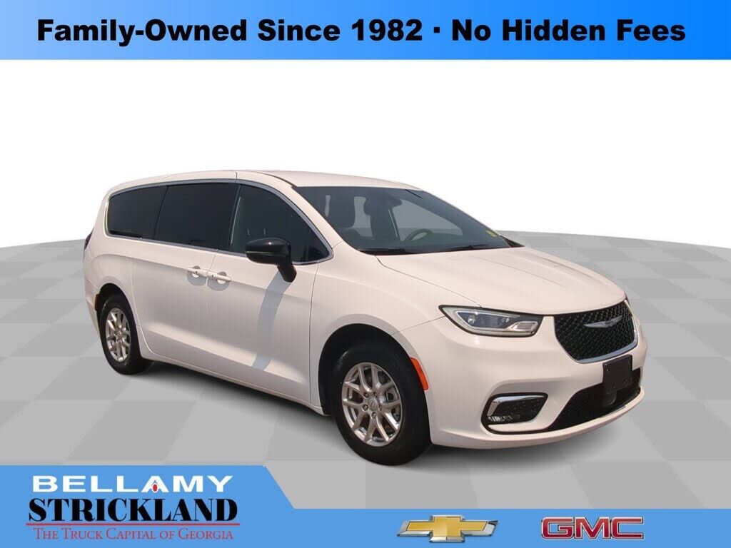 2025 CHRYSLER Pacifica