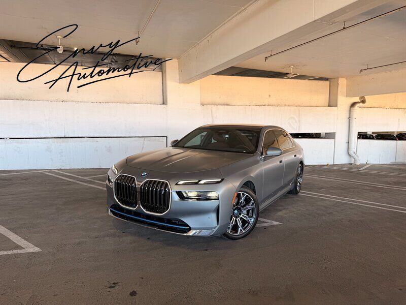 2023 BMW i7