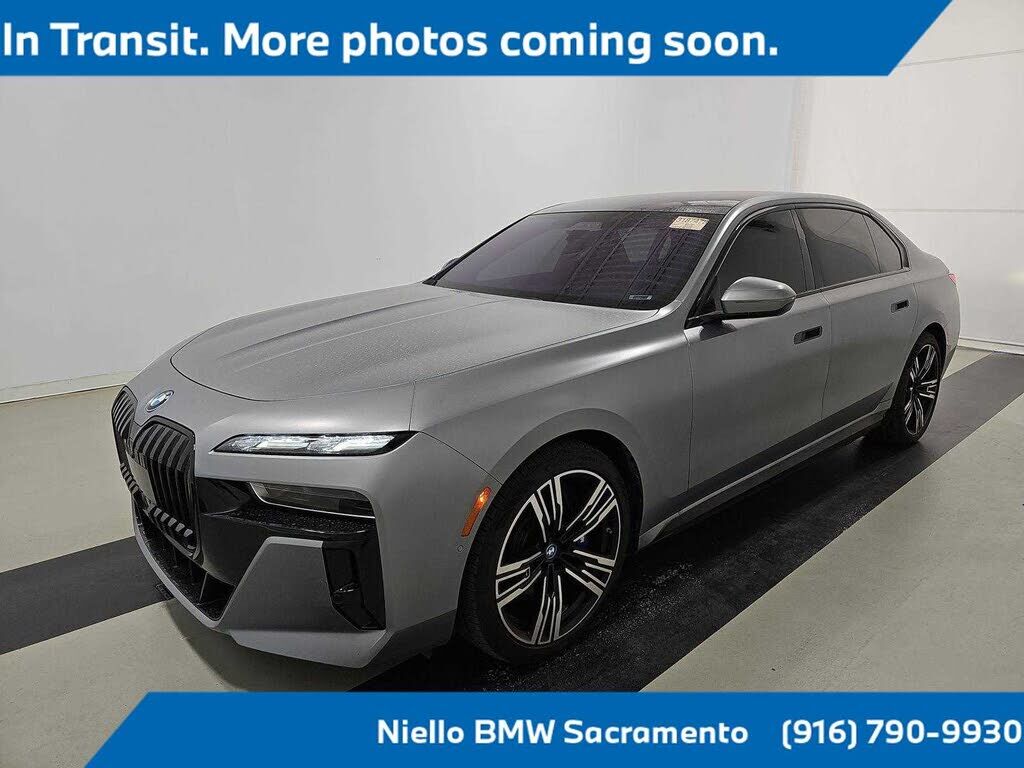 2023 BMW i7