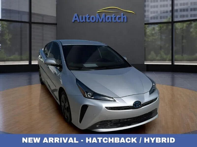 2019 TOYOTA PRIUS