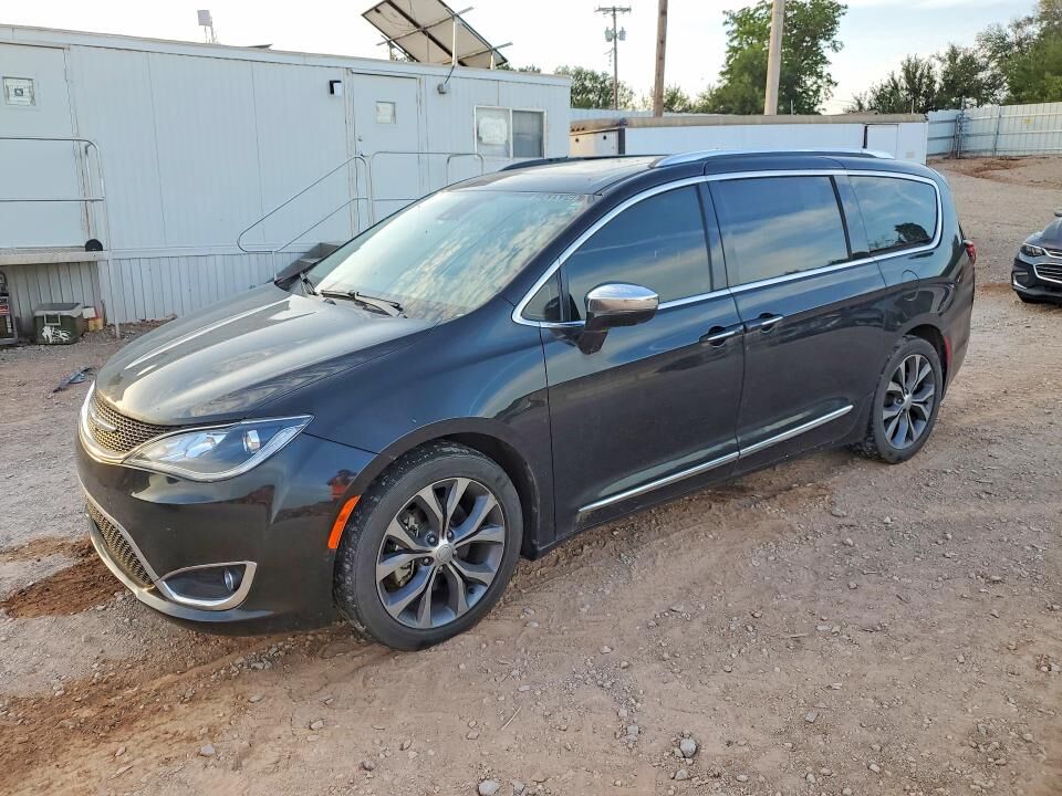 2017 CHRYSLER Pacifica