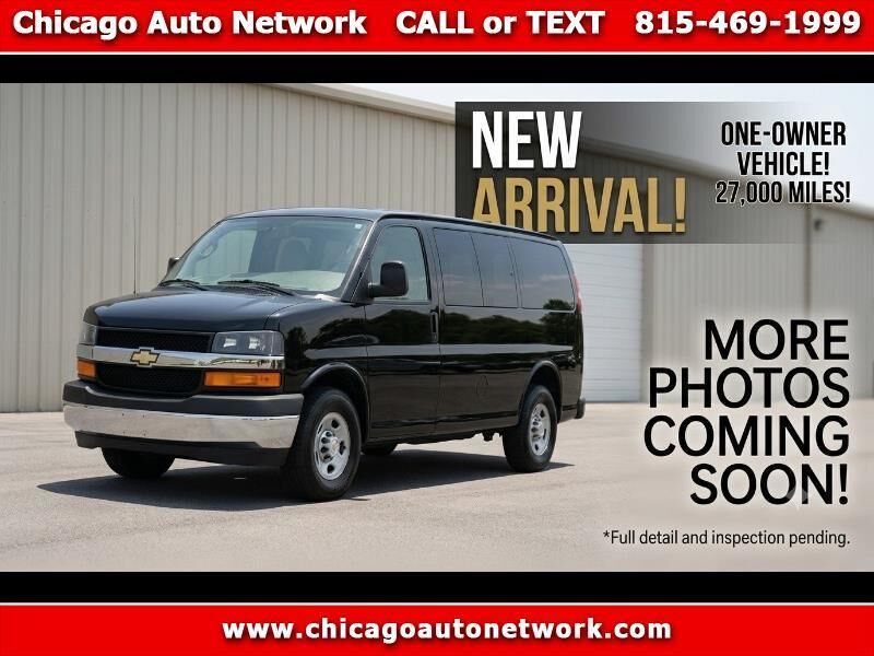 2017 CHEVROLET Express