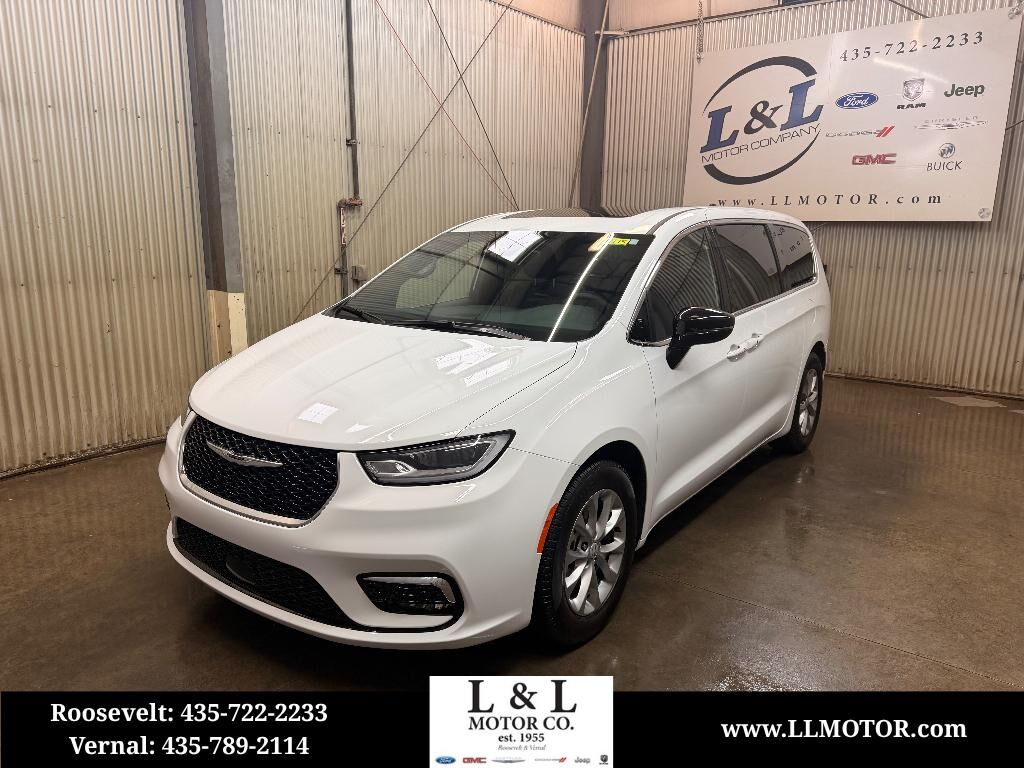 2026 CHRYSLER Pacifica