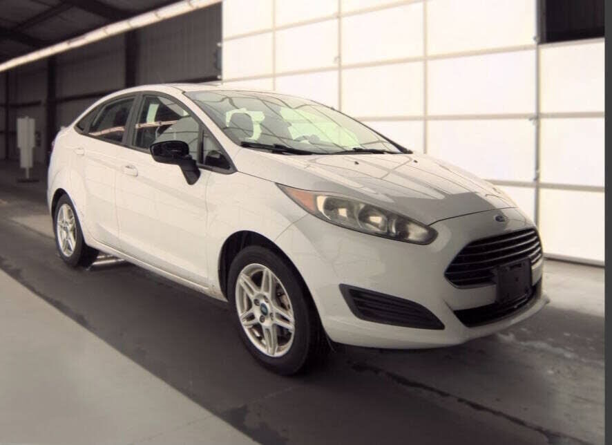 2017 FORD Fiesta