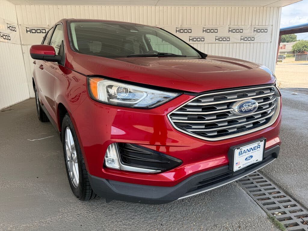 2022 FORD Edge