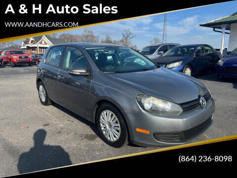 2011 VOLKSWAGEN Golf