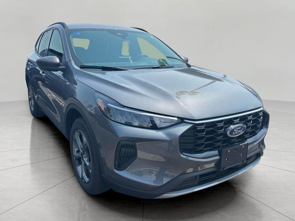 2025 FORD Escape