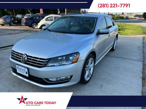 2013 VOLKSWAGEN Passat