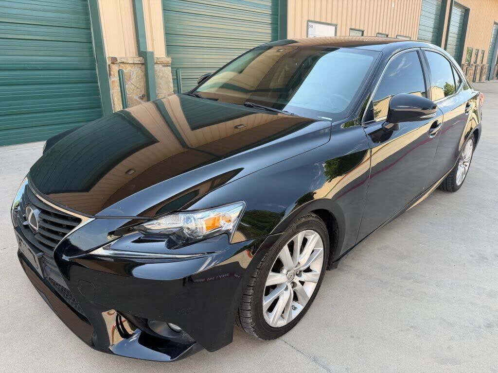 2015 LEXUS IS