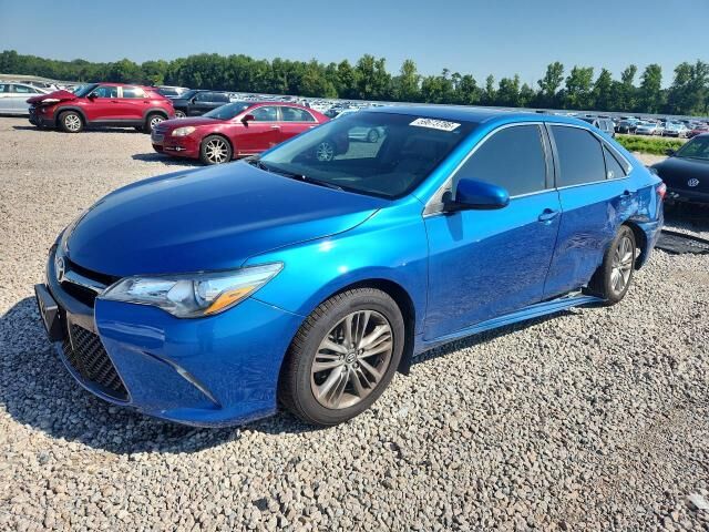 2017 TOYOTA Camry