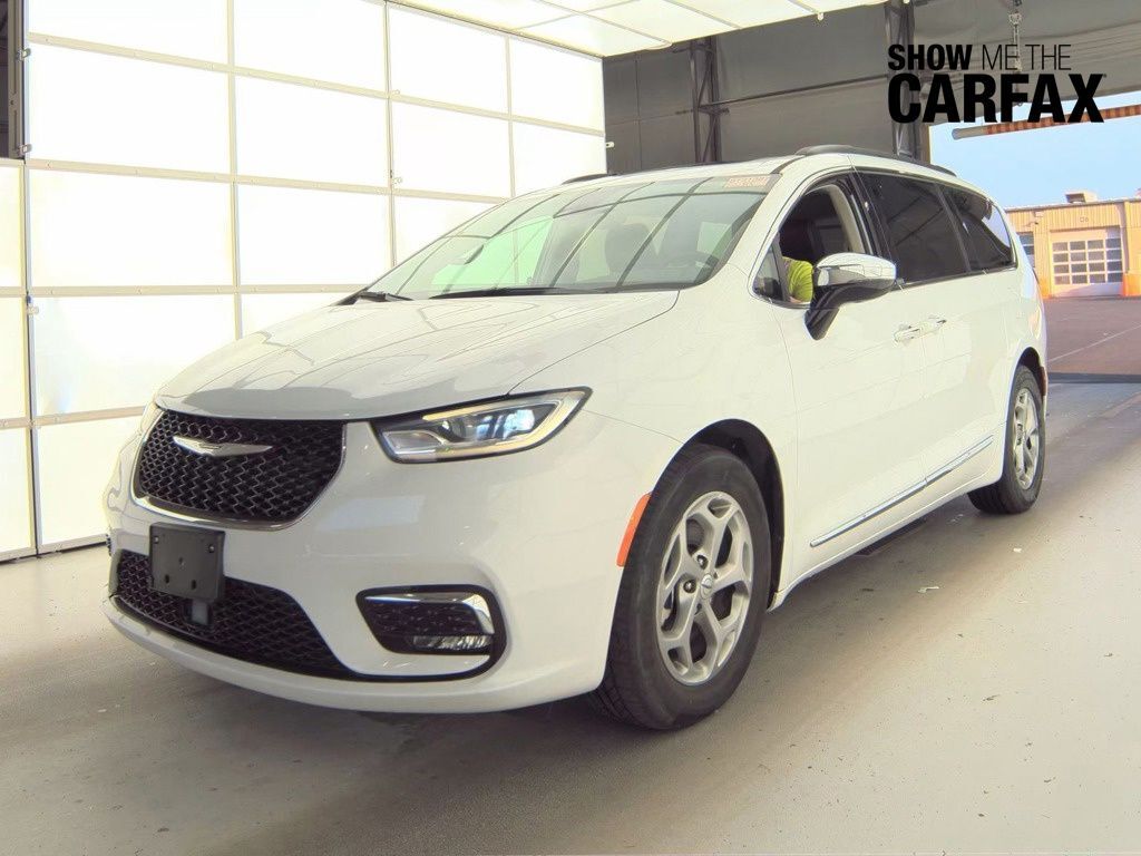 2023 CHRYSLER Pacifica