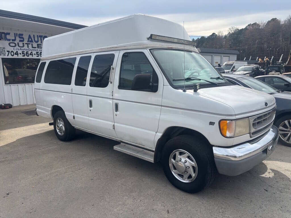 1999 FORD E-350