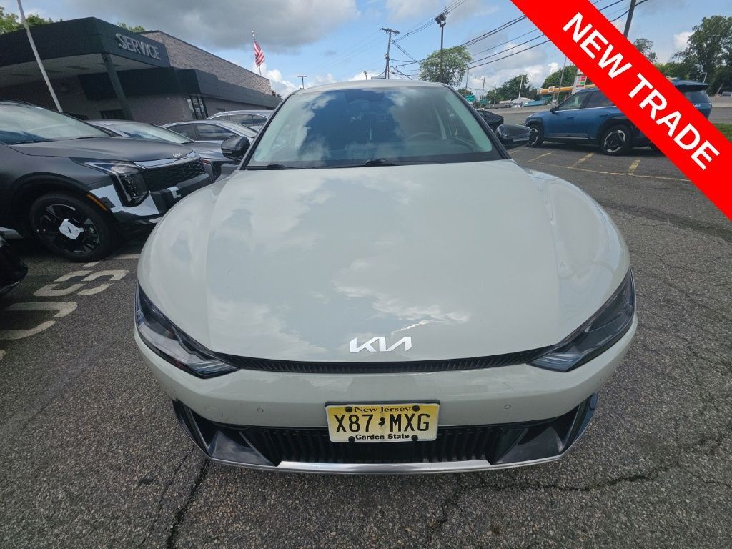 2022 KIA EV6